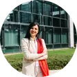Meenakshi Subramaniam headshot